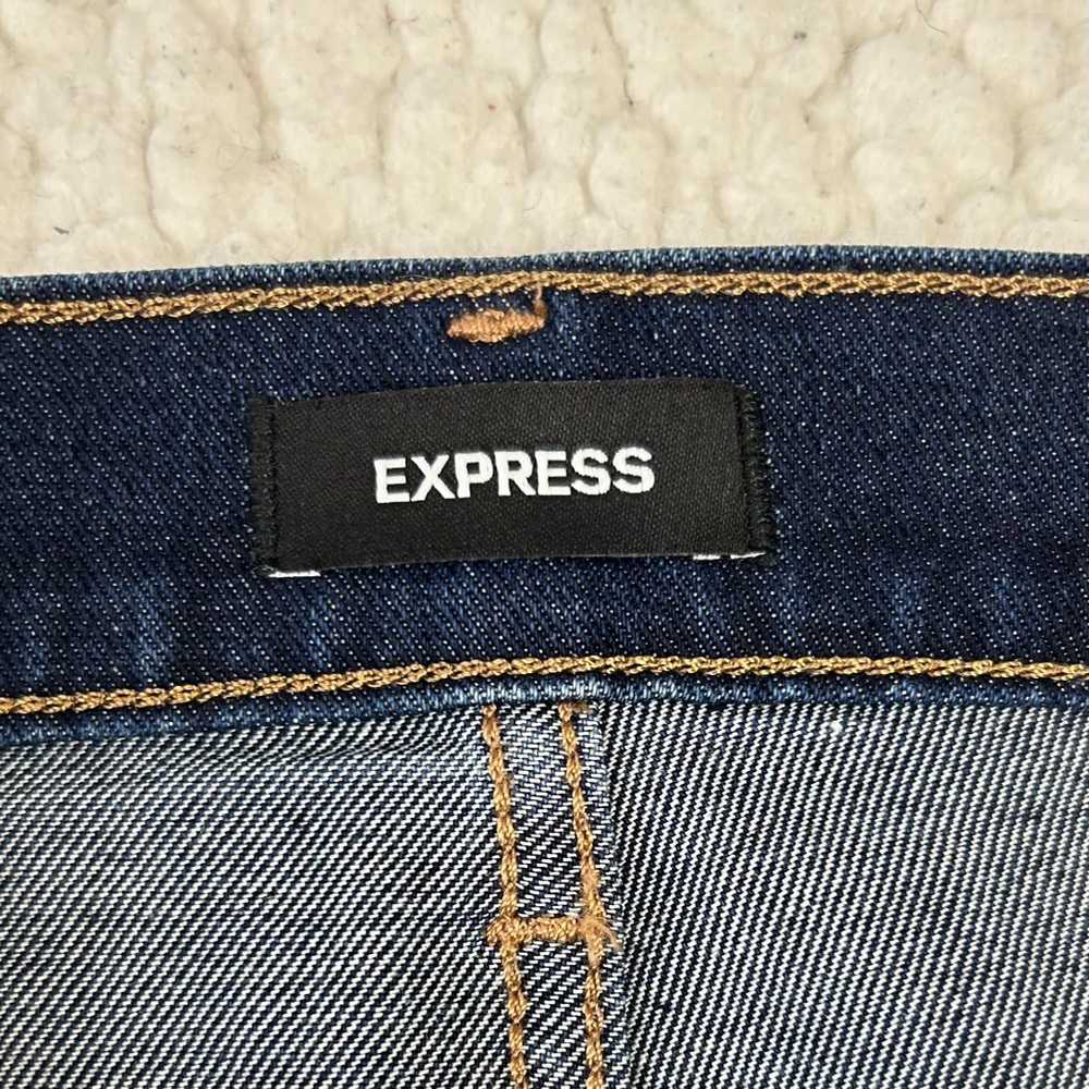 Express Jeans Women's 6 Short Dark Blue 70s Flare Mid Rise Frayed Hem Denim - Picture 7 of 9